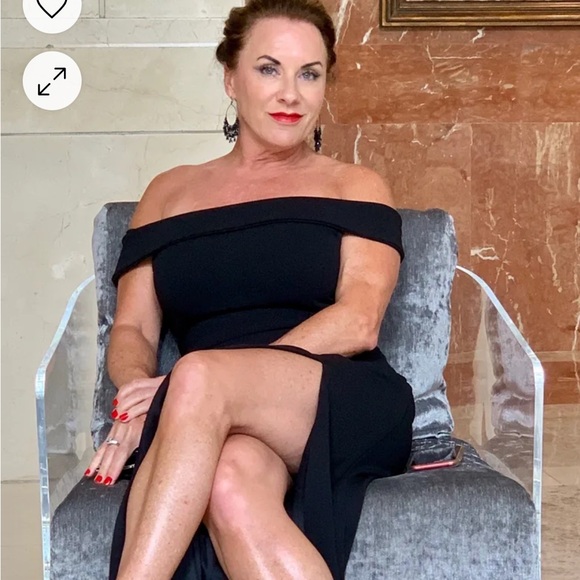 Aveline Black Off-the-Shoulder Maxi Dress - Picture 3 of 6